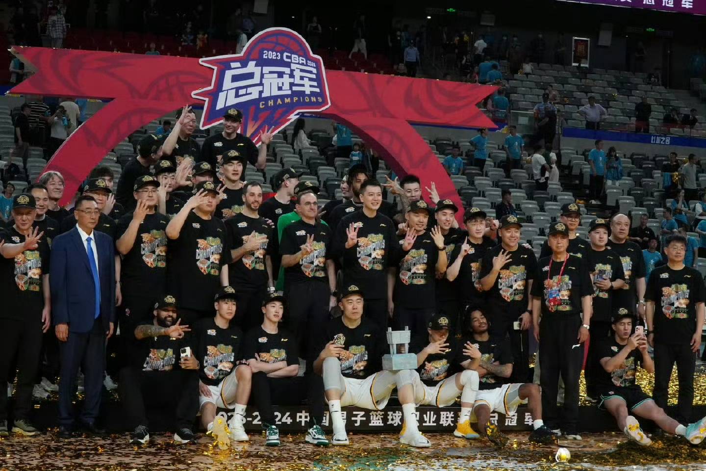 NBA球队夺冠后功臣获得重磅奖励